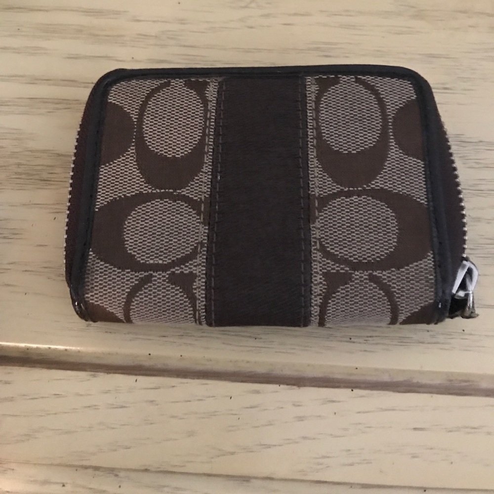 Perfect condition wallet (real from coach) - Picture 1 of 2