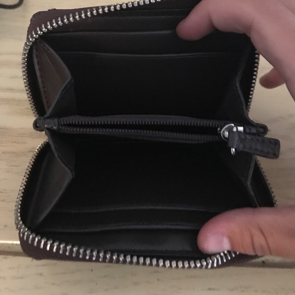 Perfect condition wallet (real from coach) - Picture 2 of 2