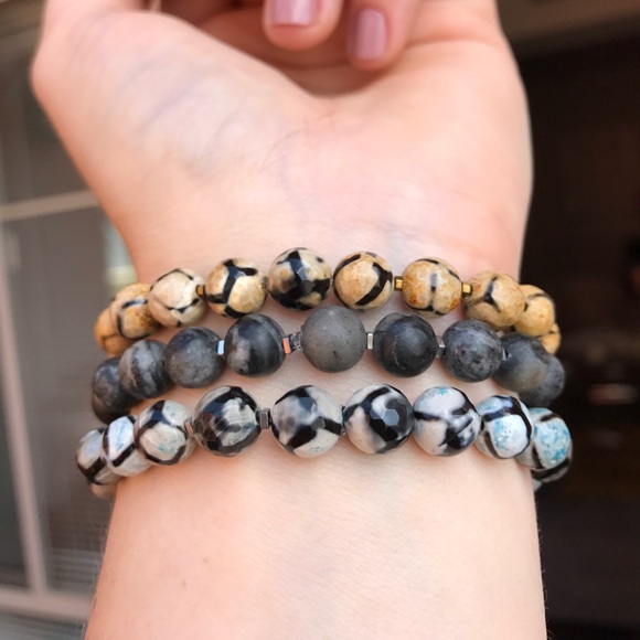 Bar Beaded Bracelet - Picture 8 of 8