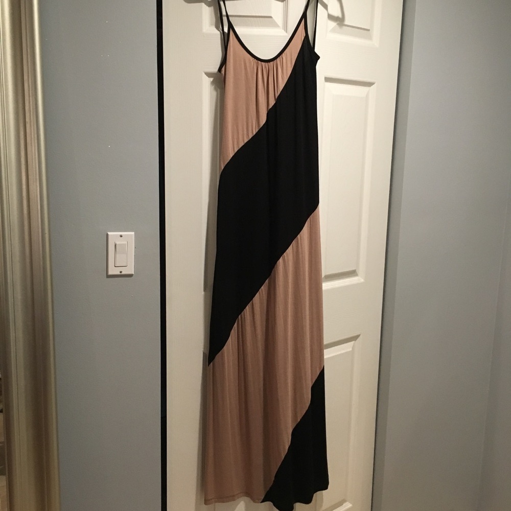 Black & beige Maxi Dress