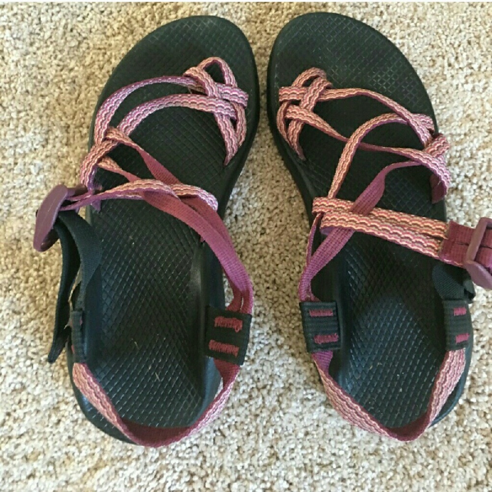 Chacos hardly worn