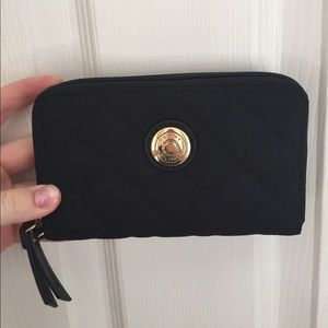 Tommy Hilfiger Black Quilted Wallet