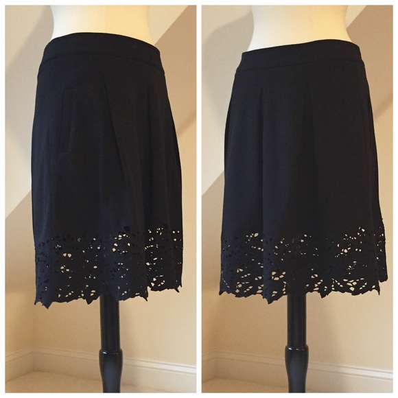 ❌❌❌❌Like new! BCBGMaxAzria Career Skirt - Picture 5 of 5