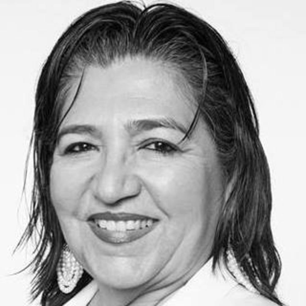 Meet your Posher, Linda