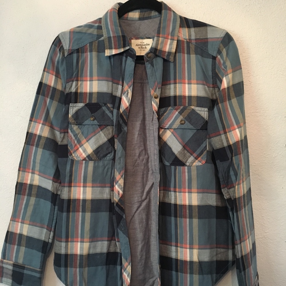 Cardigans & shalls - Picture 4 of 5