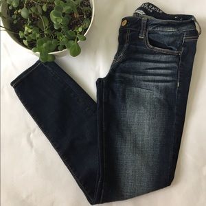 American Eagle Jeans Size 4 Short Dark Wash