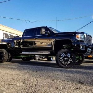 Meet your Posher, Refugio