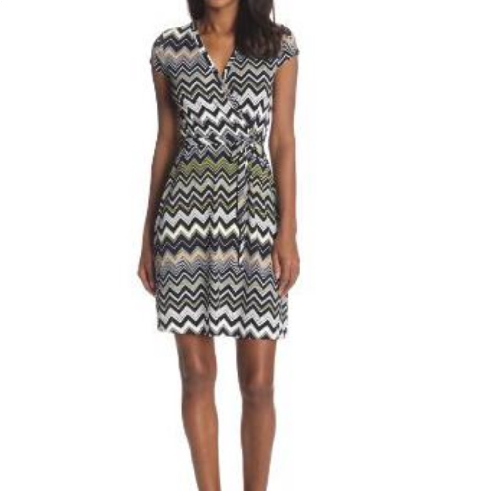 Anne Klein dress. New W/O tag.