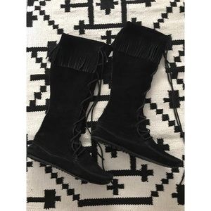 MINNETONKA black knee-high 😍moccasin boots😍