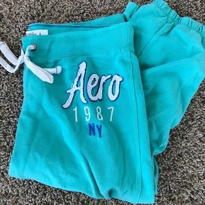 Aero brand crop sweats