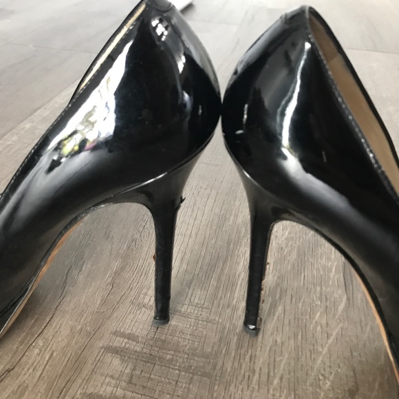 Jimmy Choo classic patent leather heels 6.5 - Picture 3 of 8
