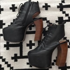 JEFFREY CAMPBELL Lana booties in black!