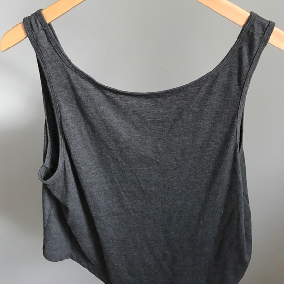 American Eagle cropped tank top - Picture 2 of 3