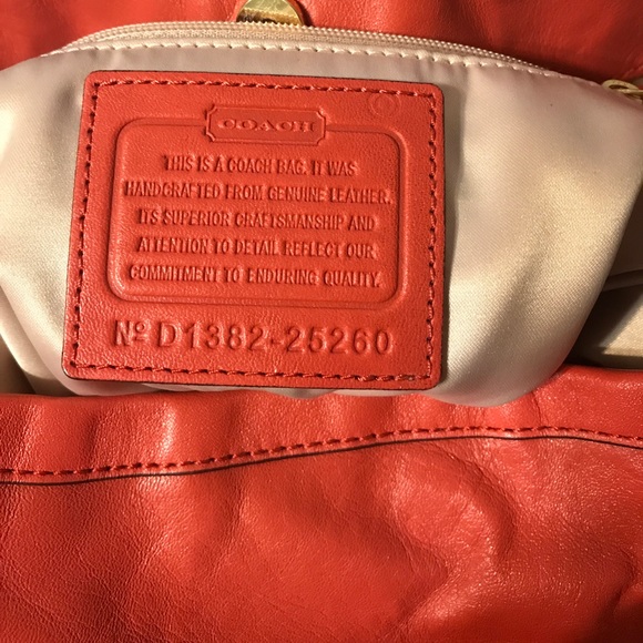 Coach purse.  Make an offer ☺️ - Picture 6 of 7