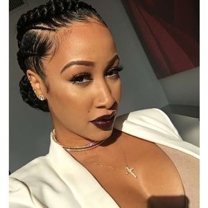 Meet your Posher, Khadijah