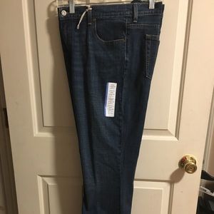 Women's Levi's16 Medium 515 Boot Cut mid rise. New