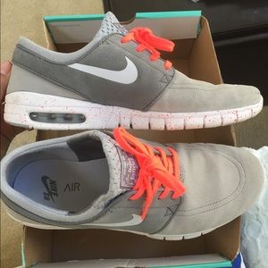 Stefan Janoski Max L