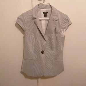 Anne Taylor Short Sleeve Blazer 2 Petite