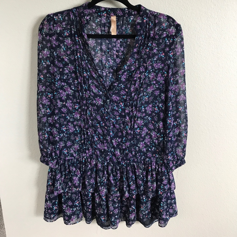 Flower print girly top
