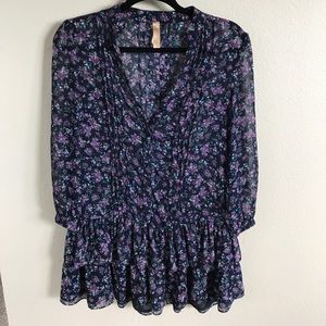 Flower print girly top