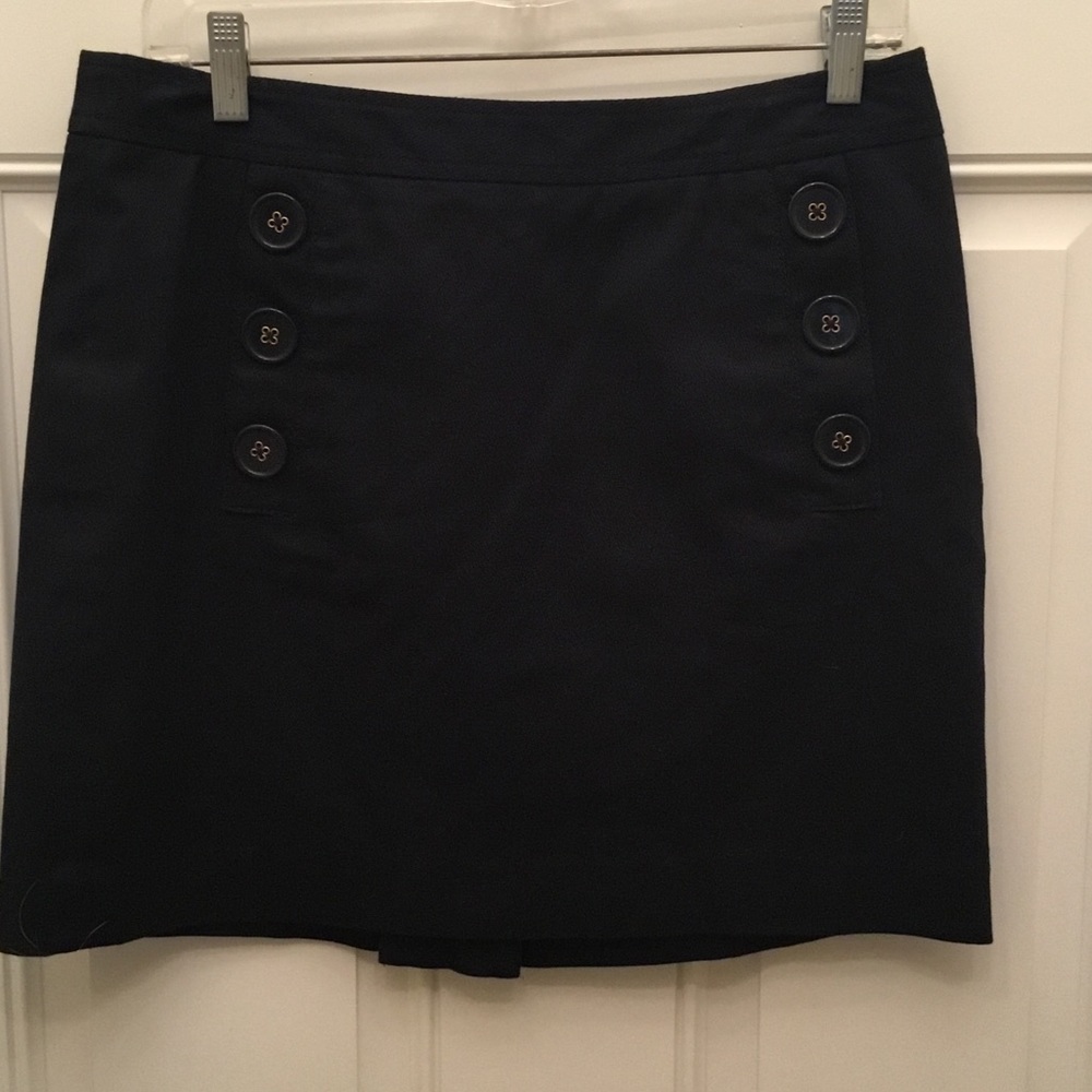 Banana Republic navy skirt