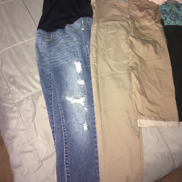 HUGE MATERNITY BUNDLE - EUC🌸 10 ITEMS - Picture 2 of 8