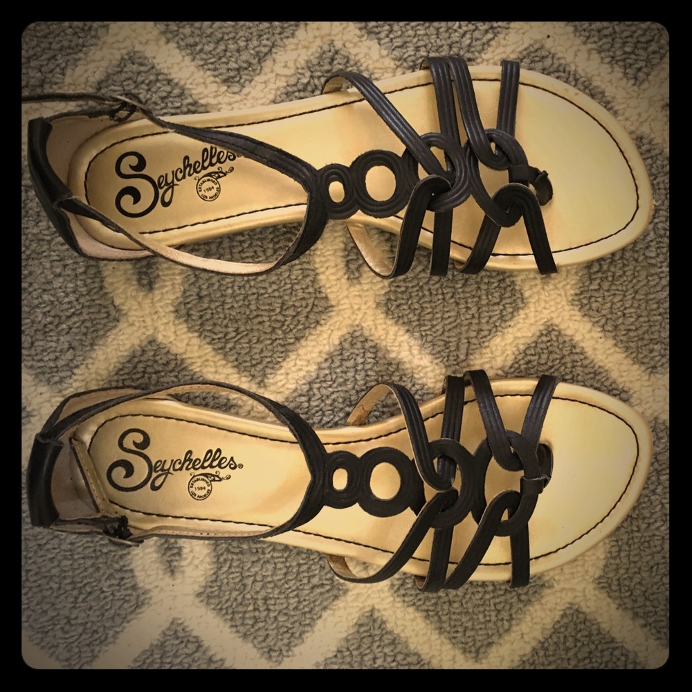 Seychelles black sandals