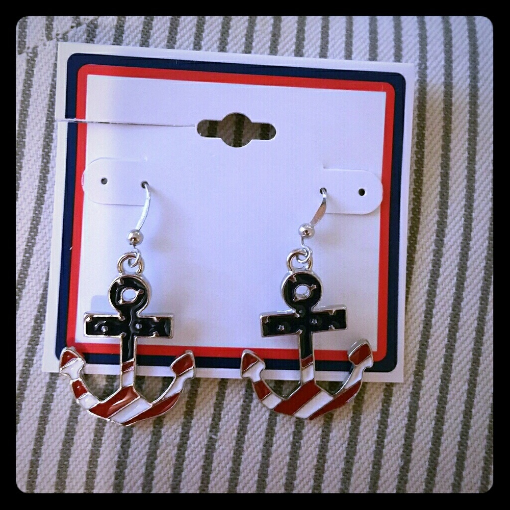 NWT Anchor earrings