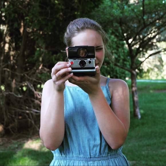 Meet your Posher, Anika - Picture 1 of 1