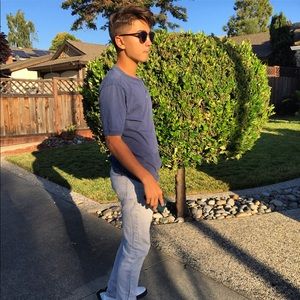 Meet your Posher, Nico