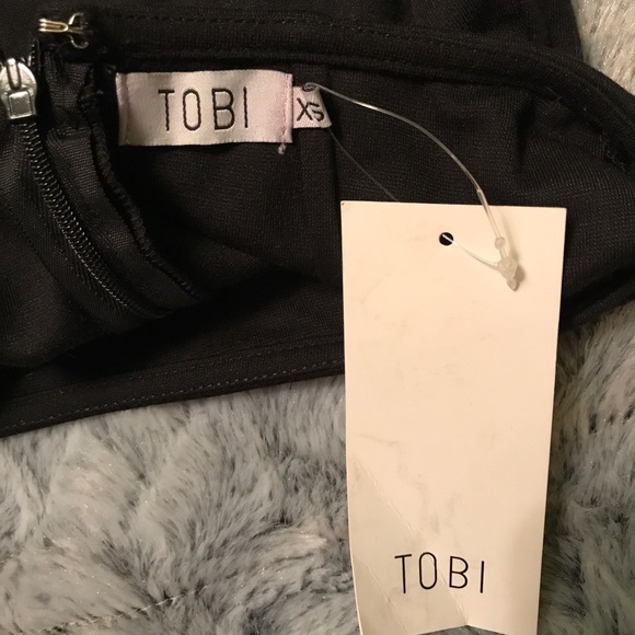 Black skirt with mesh sides - Picture 5 of 5