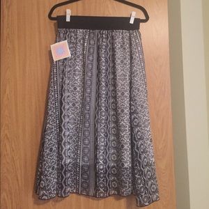 Brand new LuLaRoe Lola