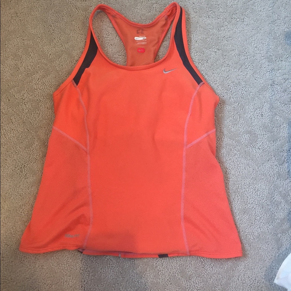 Nike workout top
