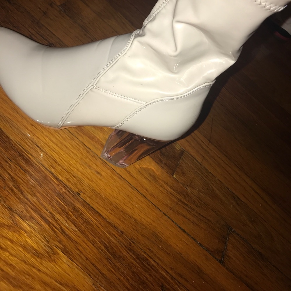 Boots for sale super cute