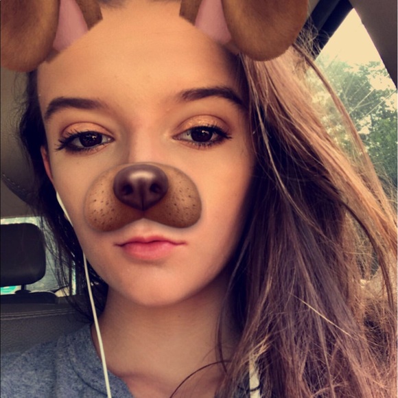 Meet your Posher, Allison - Picture 1 of 1