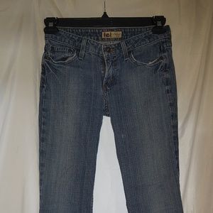 l.e.i. Chelsea Lowrise Jeans size 5