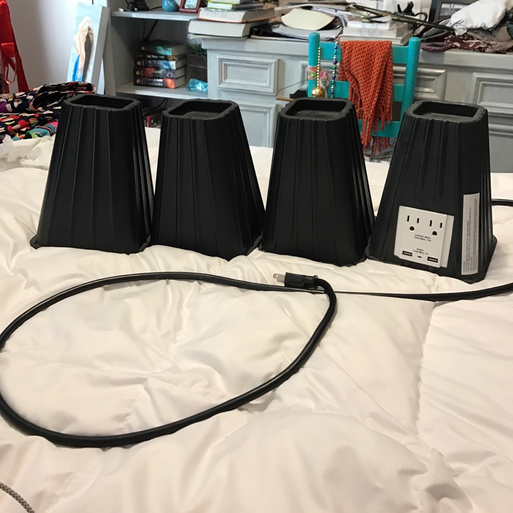 BED RISERS with outlets
