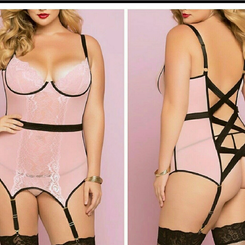 Looking for this lingerie set in a size 1X