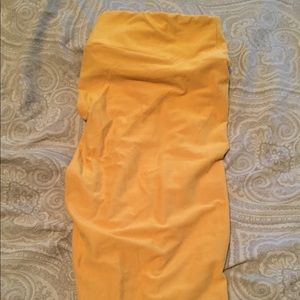 New LuLaRoe mustard leggings