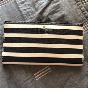 AUTHENTIC kate spade wallet