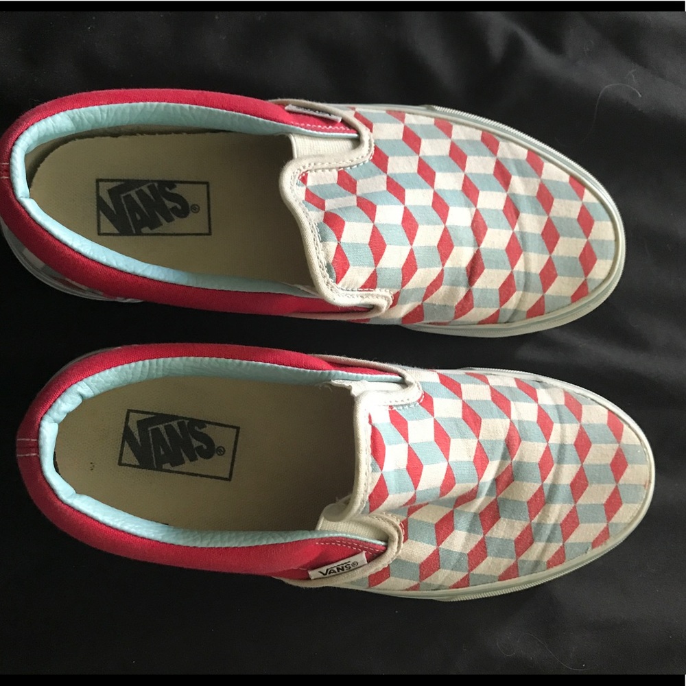 Vans Classic Slip-on. Size 8.5