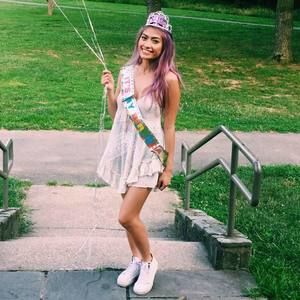 Meet your Posher, Phedra