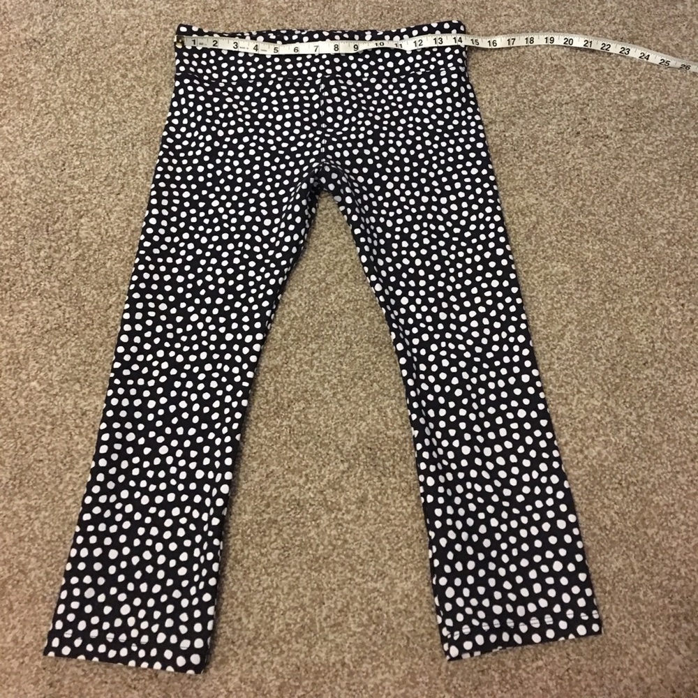 Lorna Jane capris M