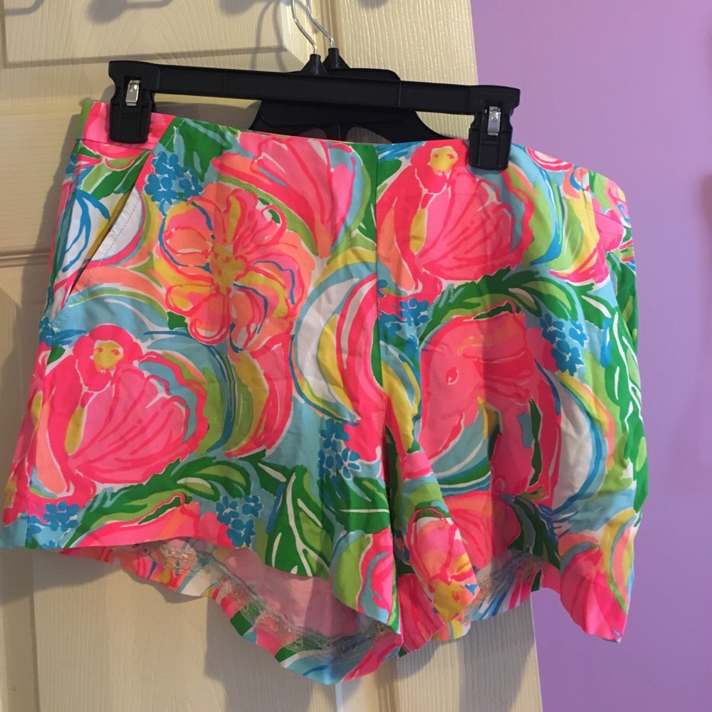 NWT Lilly Pulitzer size 10 shorts