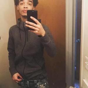 Meet your Posher, Korey