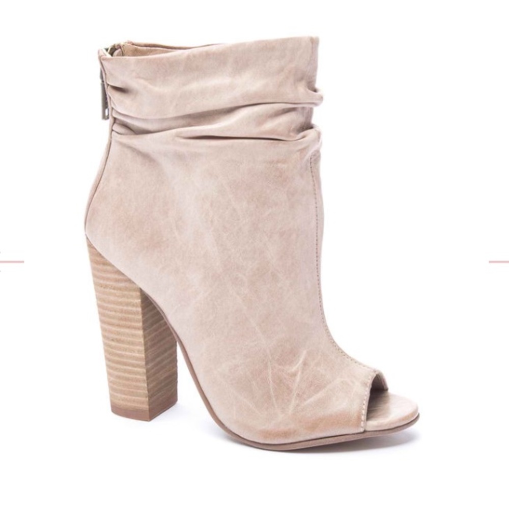 CHINESE LAUNDRY LIAM CRINKLE LEATHER BOOTIE