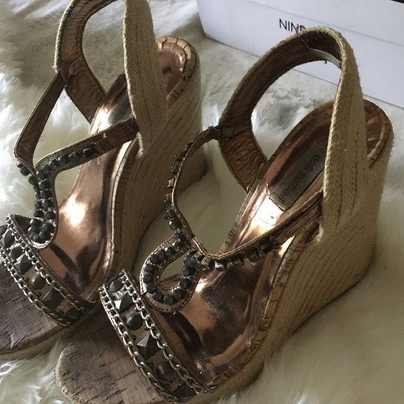 Not Rated copper sandals - Picture 2 of 2