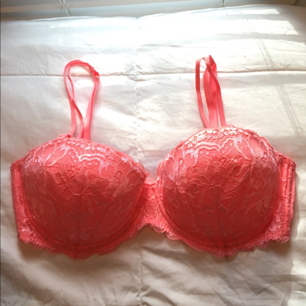 VS PINK Multi Way Demi
