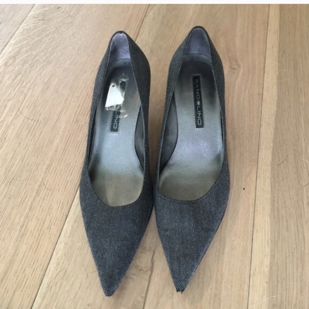 Grey herringbone kitten heels