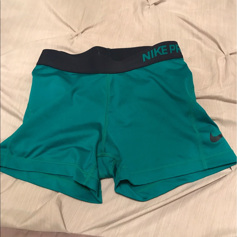 Nike pros